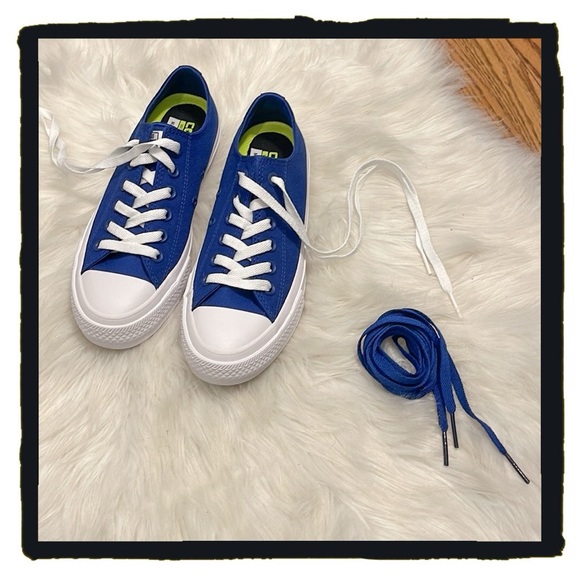 💕NWT Blue Converse Low Top Sneakers💕 - Picture 5 of 9
